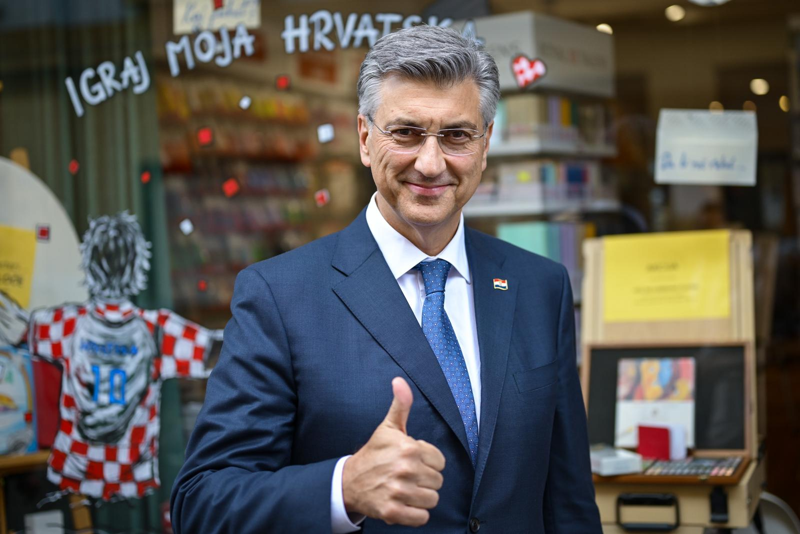 Otrov u vodi, mrtva krava, vlakovi voze kroz crveno. Znate li što je tu zajedničko?