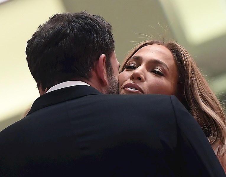 Otkriveno što je Ben Affleck kupio Jennifer Lopez za Božić?