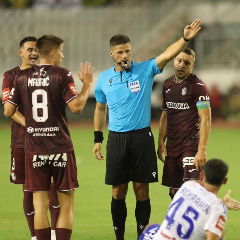 Poslušajte razgovor suca i VAR sobe pred penal Hajduka. Komisija potvrdila odluku