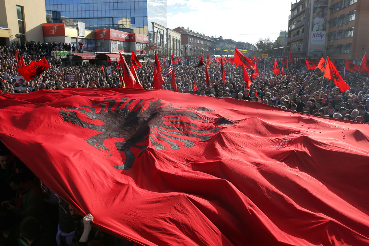 Krenuli nikad neizvjesniji izbori na Kosovu, Haradinaj i Thaci gube vlast?