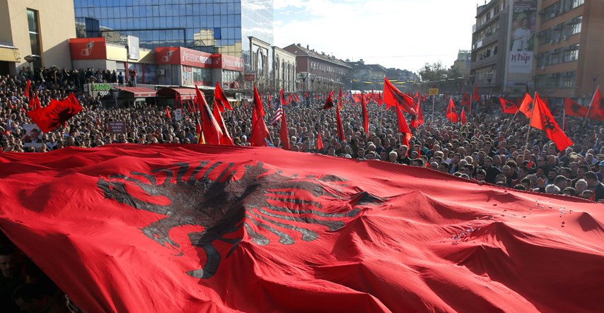 Krenuli nikad neizvjesniji izbori na Kosovu, Haradinaj i Thaci gube vlast?
