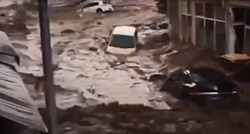 Velike poplave u Turskoj, skoro 40 mrtvih. Uništene kuće, ceste, auti, vijadukti...