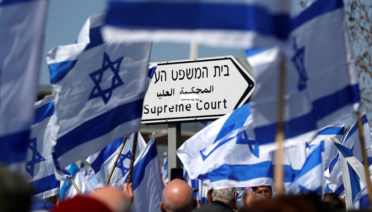 Deseci tisuća Izraelaca prosvjeduju protiv Netanyahuove reforme pravosuđa