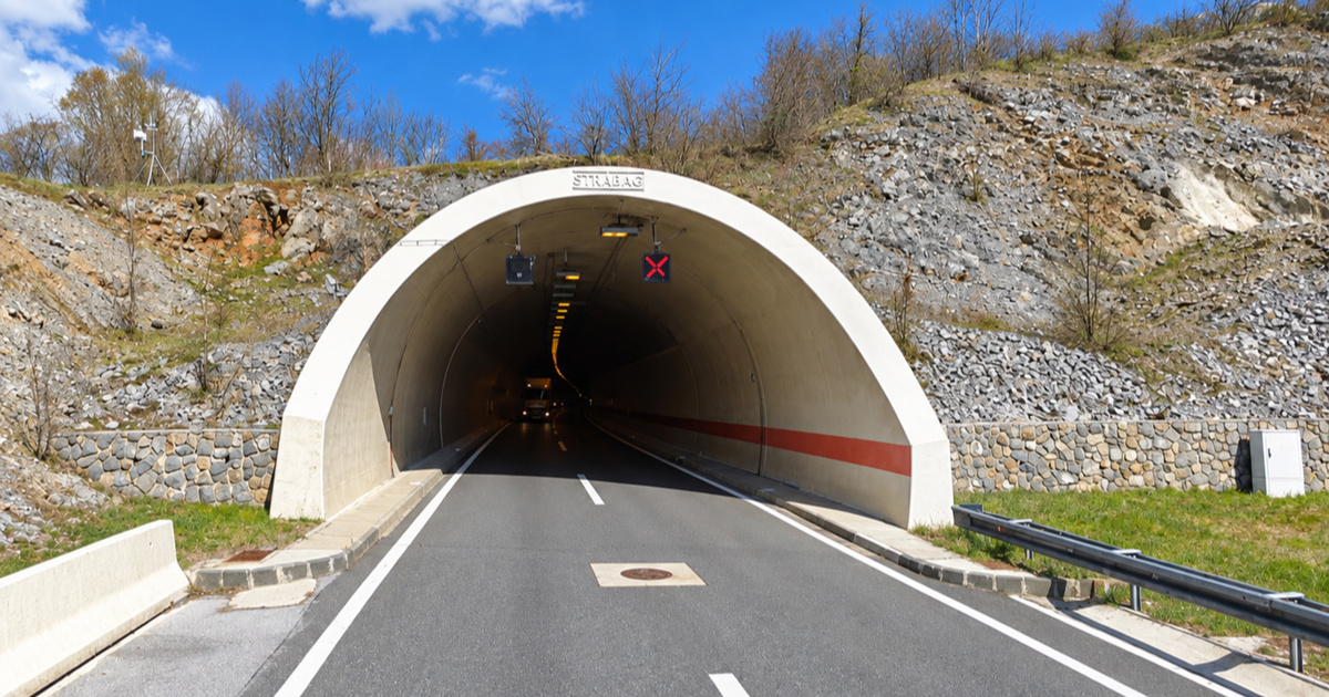 Dvoje vozača jutros vozilo u krivom smjeru na autocestama A1 i A5