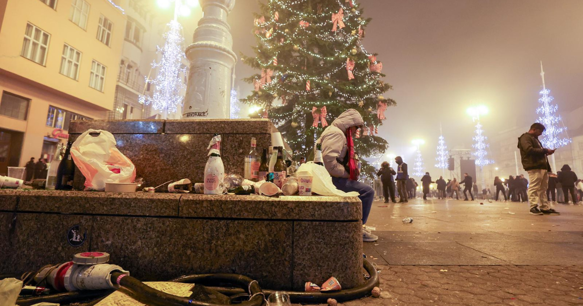 FOTO Nakon velikog slavlja za doček u centru Zagreba ostala je gomila smeća