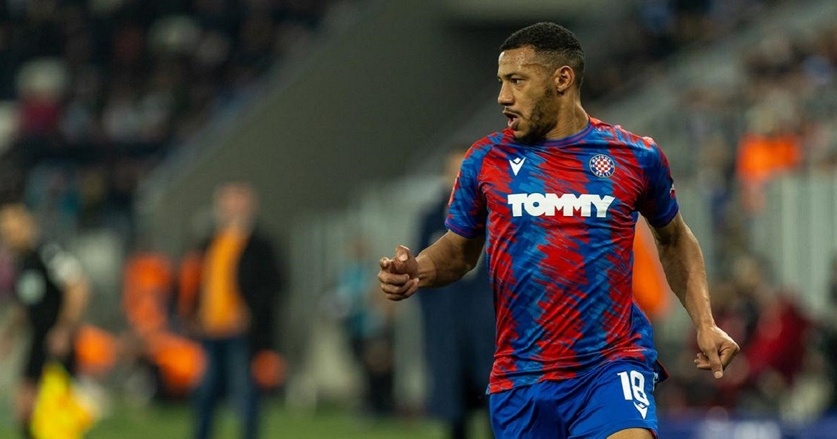 Hajdukov bek pred derbi s Dinamom objavio dvije poruke. Jedna je za Torcidu