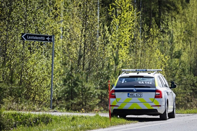 Četiri Nijemca poginula u padu malog aviona u Austriji