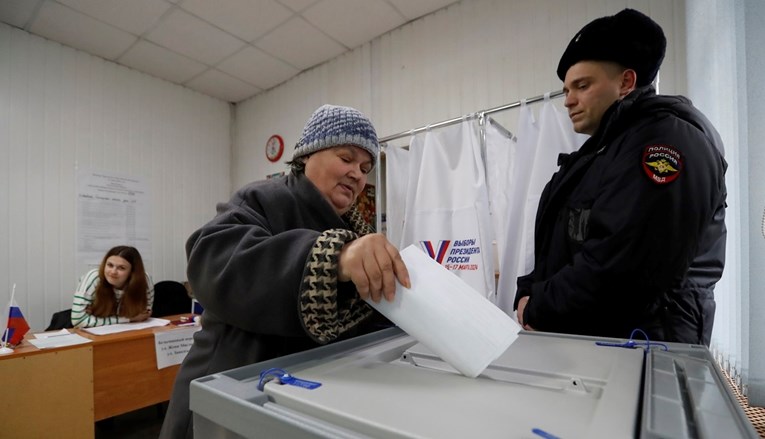 Predsjednički "izbori" u Rusiji ušli u posljednji dan. Najavljen prosvjed