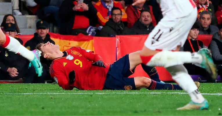 Gavi plakao cijelo vrijeme, Barcelona bijesna: "Ne razumiju zašto je morao igrati"
