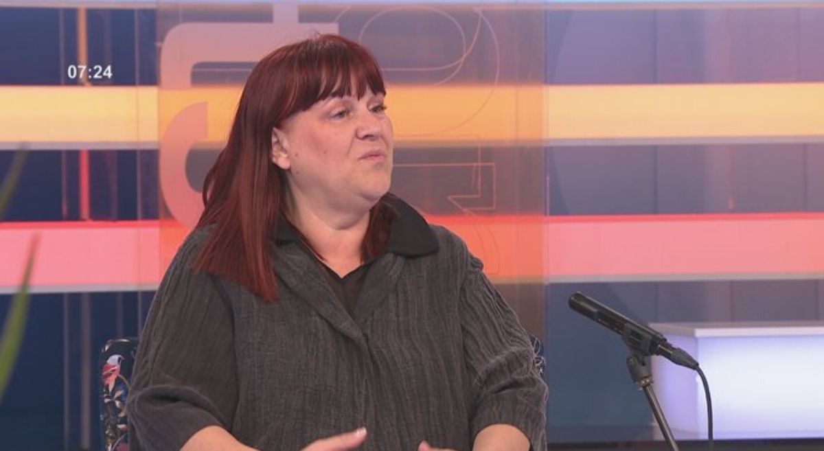Grba-Bujević danas kaže da se maske trebaju nositi. U veljači je tvrdila suprotno