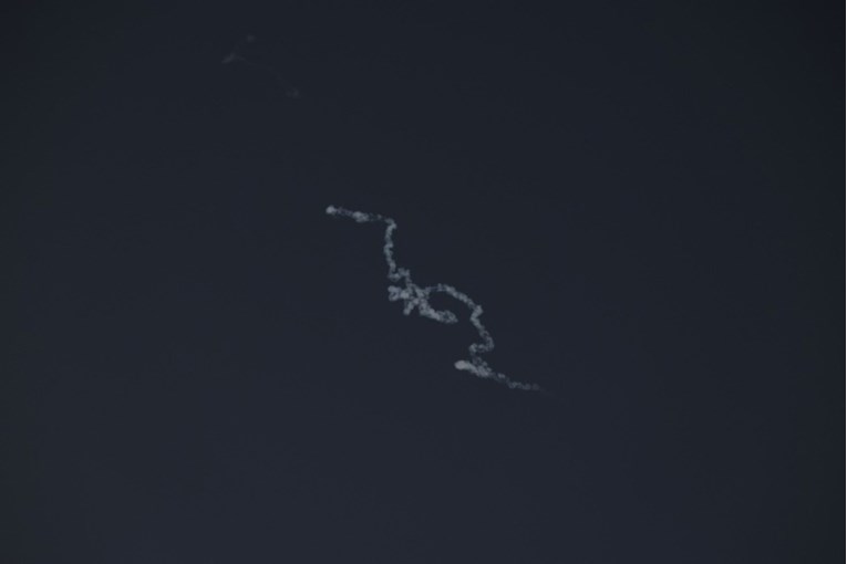 Dijelovi iranskog projektila pali na Abu Dhabi, dvoje mrtvih