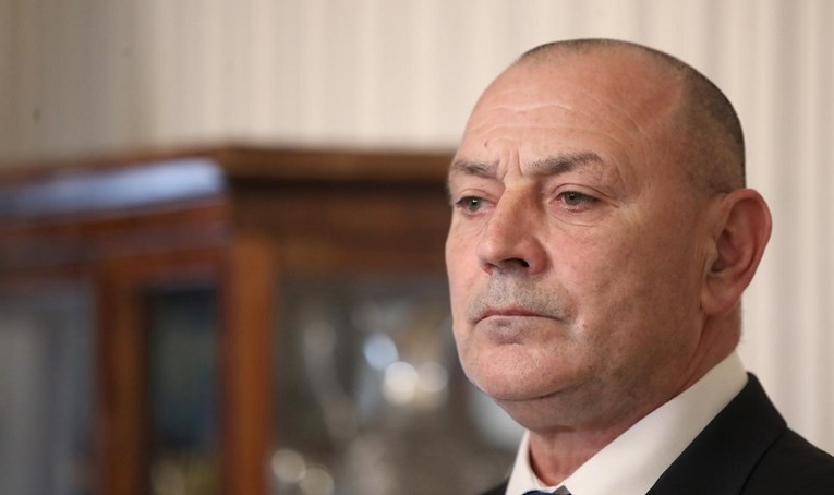 Medved o huliganima u Grčkoj: Tražimo pravično suđenje