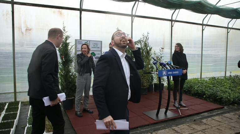 Tomašević uvodi livade koje će se rijetko kositi, najavio i sadnju 8000 stabala