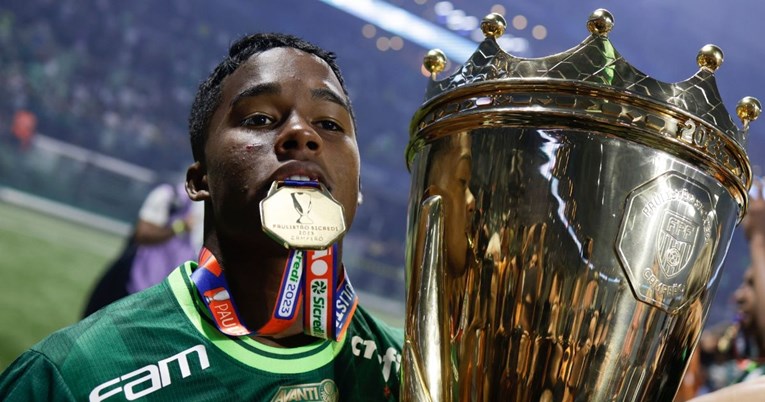 Noge Realovog čuda (17) od 72 milijuna eura oduševile fanove: "Ne preskače teretanu"