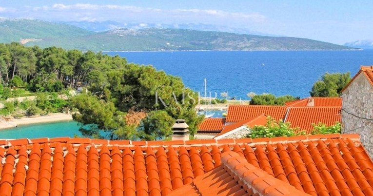 Kuća na Krku, 150 metara od mora, prodaje se za 255.000 €. Evo fotki
