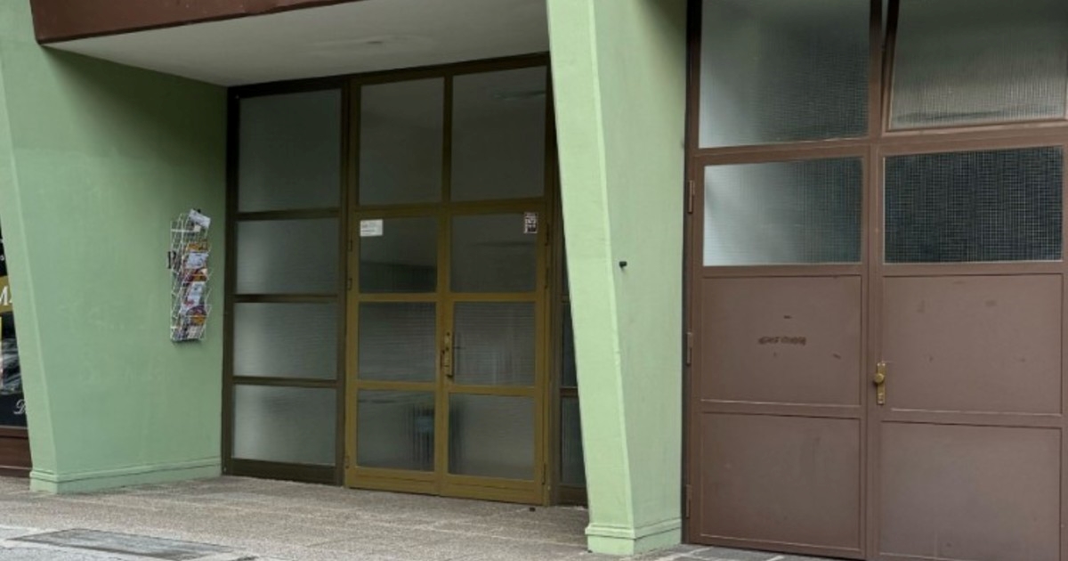 Osvanuo grafit pred ulazom u Krovinovićev stan u Zagrebu. Ekspresno je prebojen