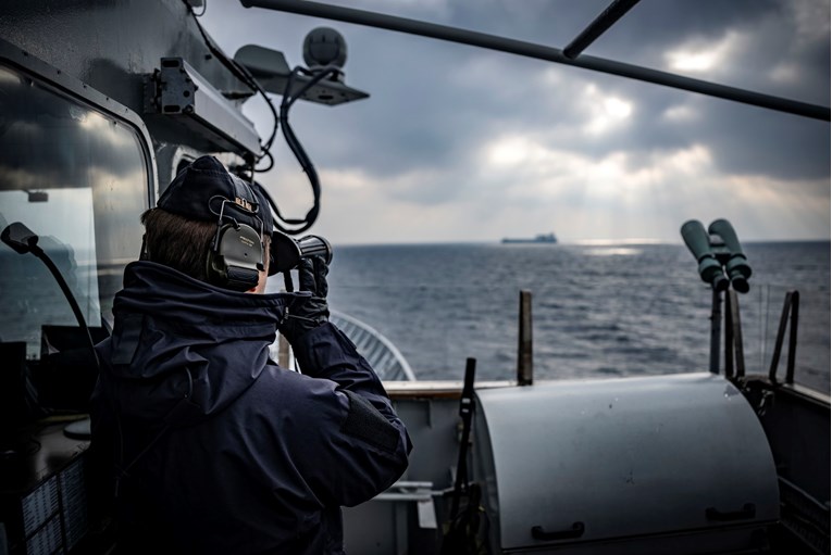 Dronovi kod švedske vojne baze. Svjedoci: Vidjeli smo crvena i zelena svjetla