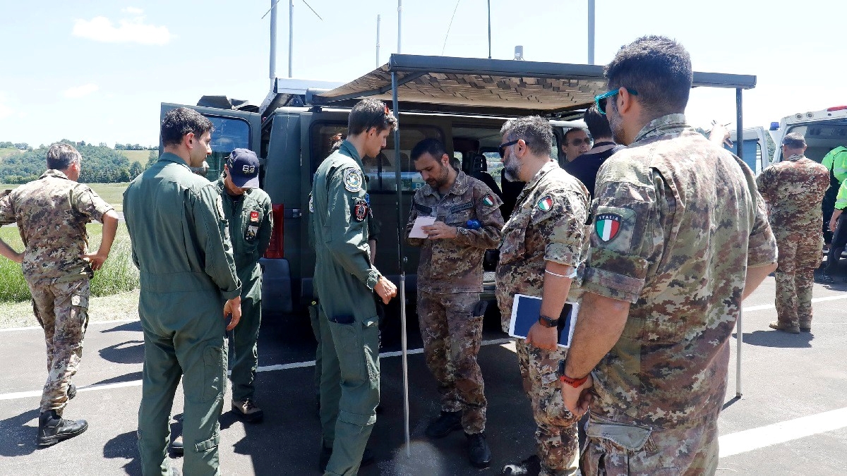 Nađen helikopter srušen u Italiji, poginulo svih sedam putnika