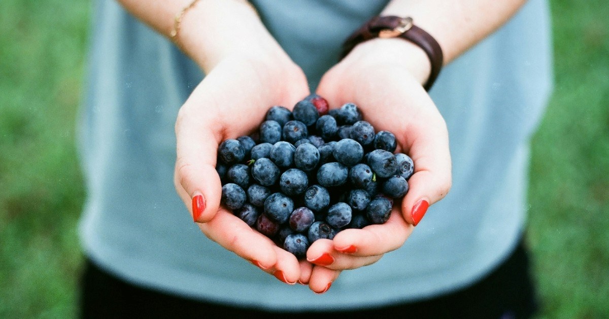 Hepatolog izdvojio voće koje je najbolje svaki dan konzumirati za zdravlje jetre