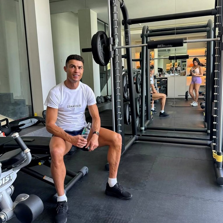 Voda Cristiana Ronalda stigla je i kod nas. Evo koliko košta