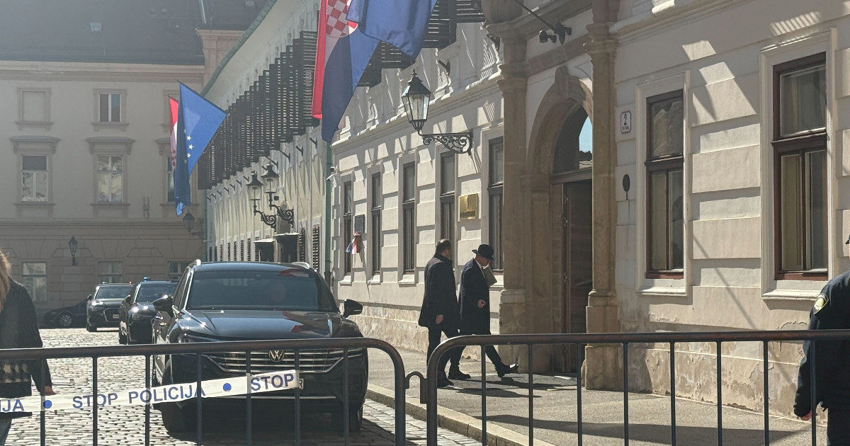 Premijer okuplja koalicijske partnere. S Hrebakom se sastao posebno