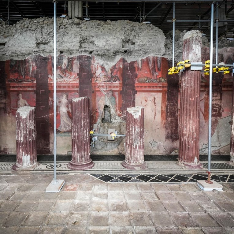 FOTO U Pompejima otkrivene freske, pokazuju vjerske običaje prije erupcije Vezuva