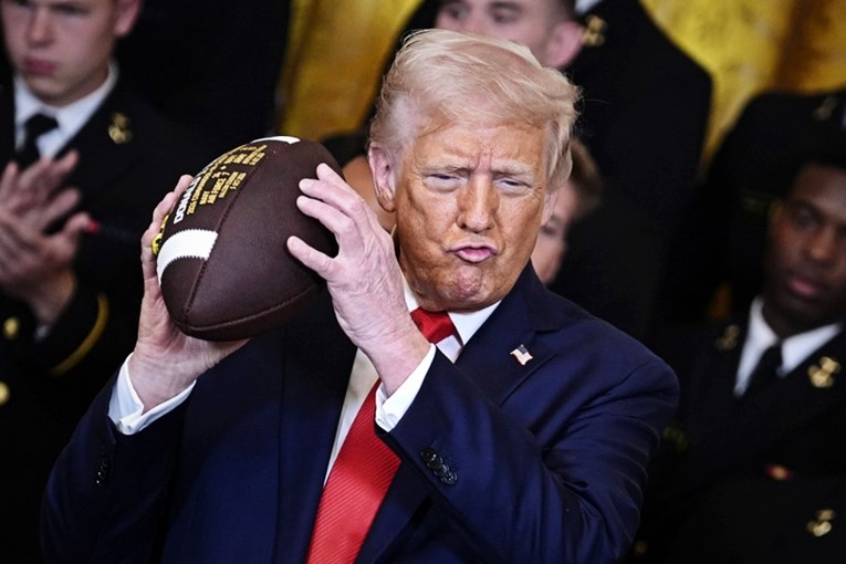 Kalifornija tuži Trumpa zbog carina