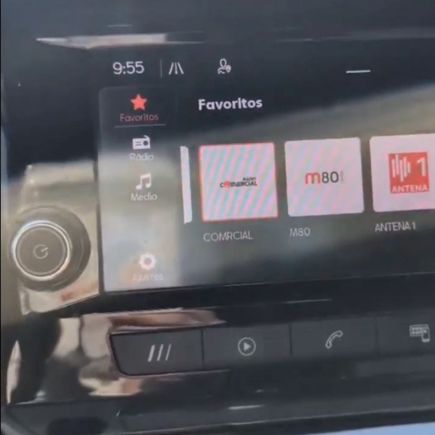 VIDEO Portugalska radio stanica pustila "You'll Never Walk Alone" u čast Dioga Jote