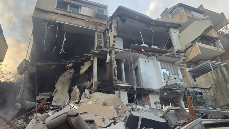 Iran projektilom razorio zgradu u Haifi, ima mrtvih