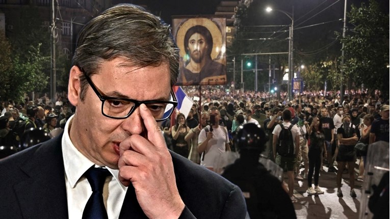 Pet stvari koje pokazuju da se Vučićev režim u Srbiji raspada