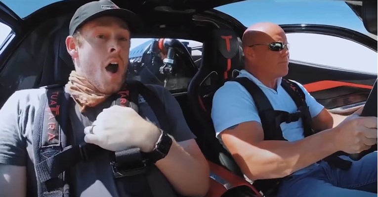 VIDEO Isprobao je najbrži američki auto, od straha se oduzeo