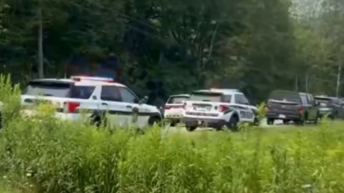 Dvojica policajaca ranjena u pucnjavi u Americi