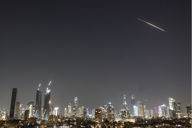 The Guardian: Trumpove tvrdnje o uništenju iranskog arsenala projektila su netočne