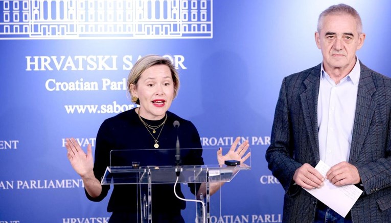 Kekin: Četvrti put pitam ministricu Hrstić što je s naknadama za dugotrajne bolesnike