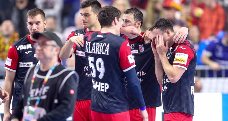 Regija o Hrvatskoj: Debakl, brodolom, noćna mora...