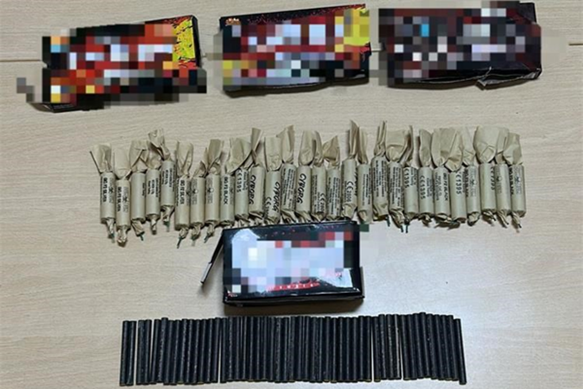 Policija kod maloljetnika u Solinu pronašla hrpu pirotehnike