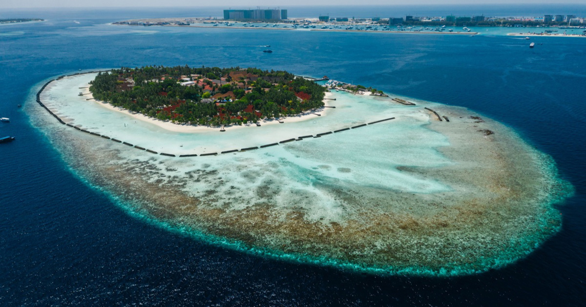 Maldivi bi za 50 godina mogli postati nenastanjivi. Mladi ne odustaju