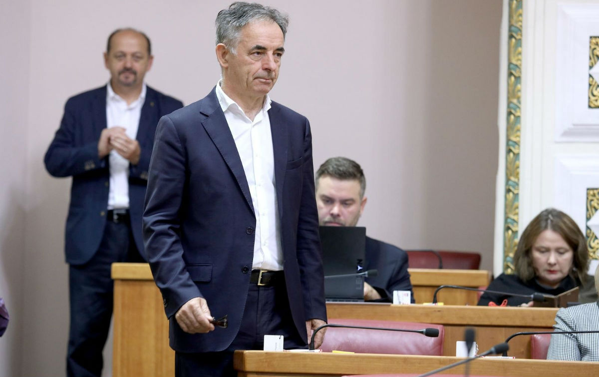 Pupovac očekuje da HDZ i HNS postignu kompromis oko zahtjeva učitelja