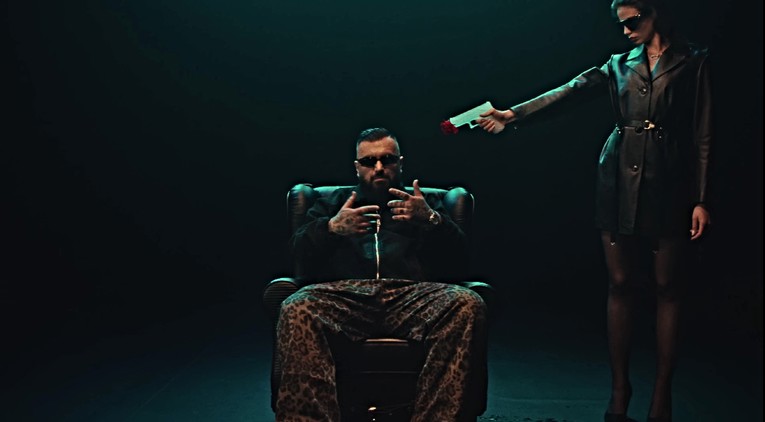 Buba Corelli objavio novi singl "Topovska" uoči koncerata u Areni Zagreb