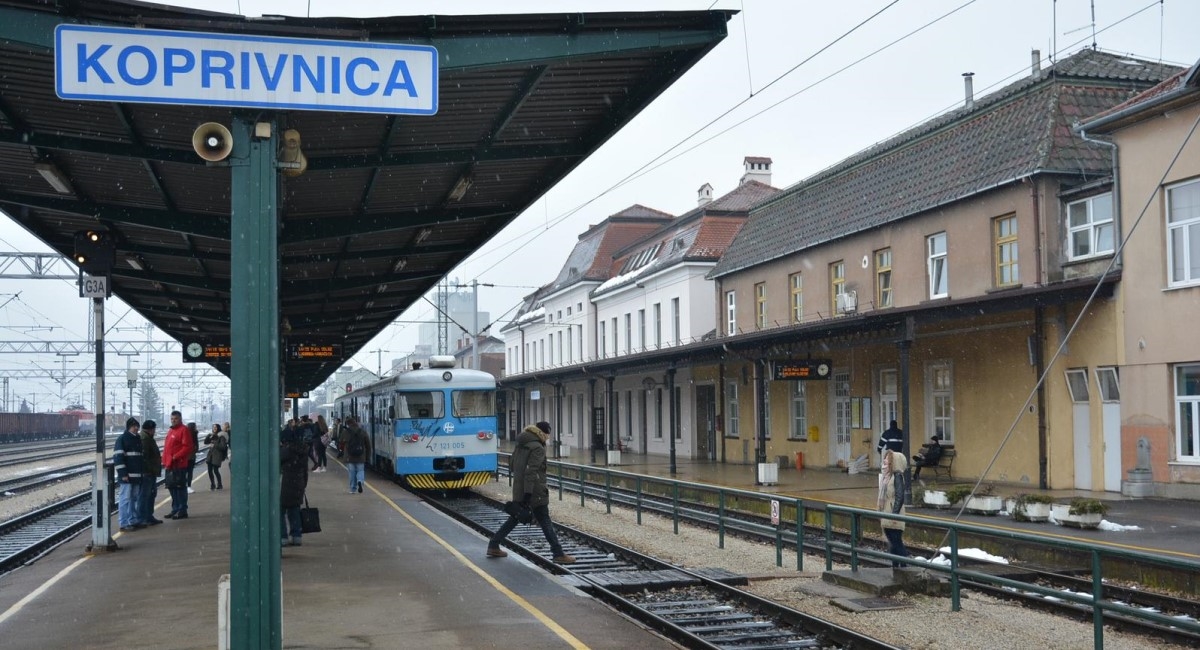 Blagajnici na kolodvoru u Koprivnici rekao da joj ostavlja bombu i odšetao. Uhićen je