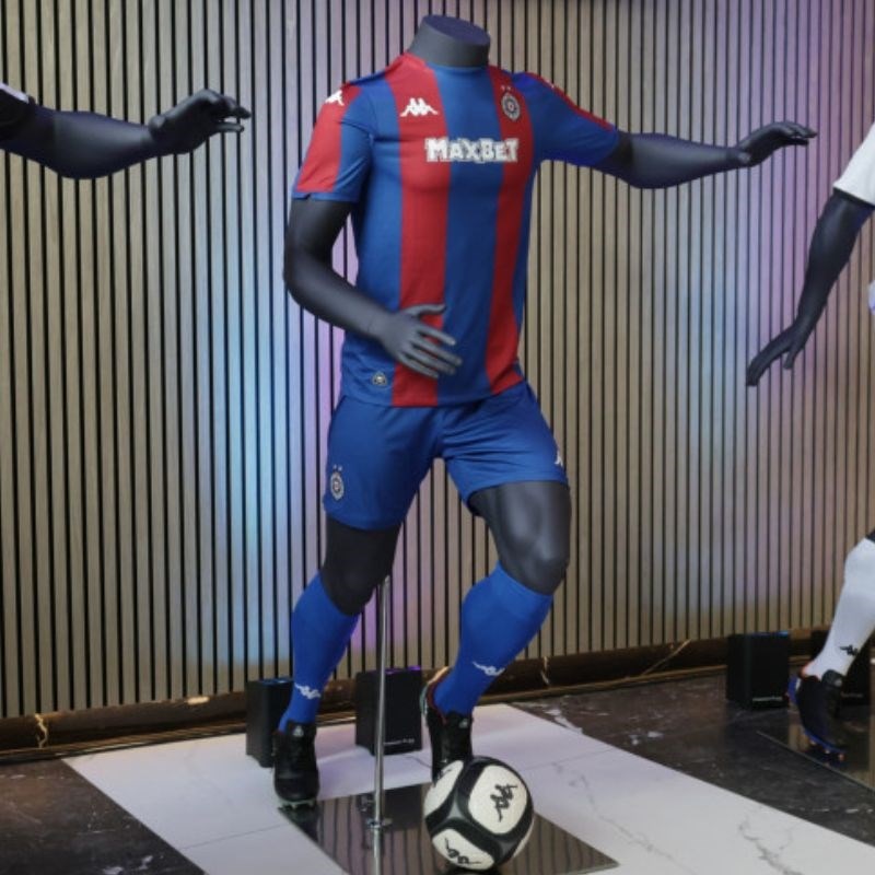 Partizan predstavio nove dresove. Jedan podsjeća na Hajdukov