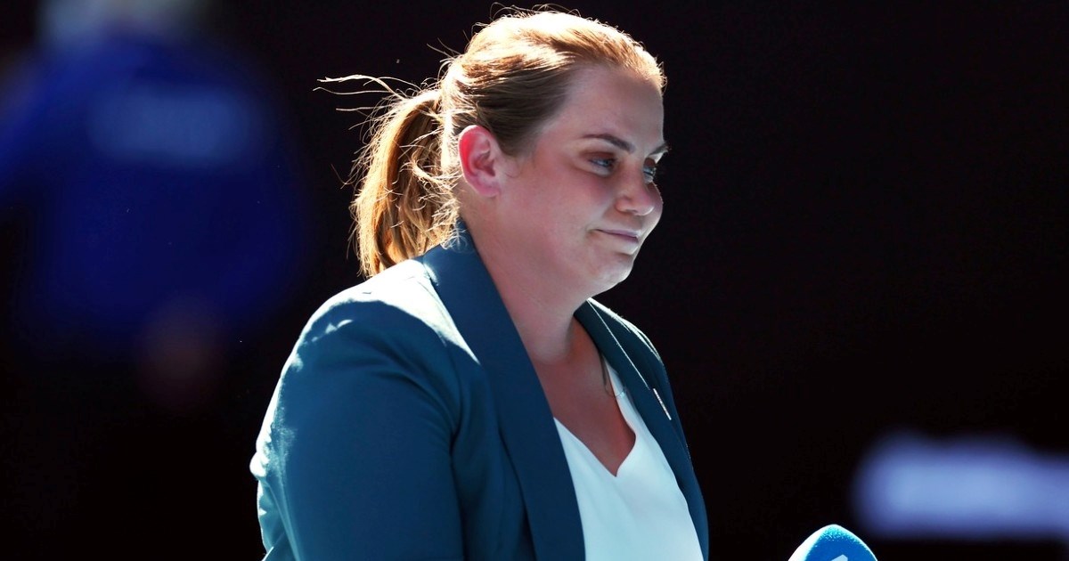 Jelena Dokić se oglasila nakon smrti oca koji ju je godinama zlostavljao