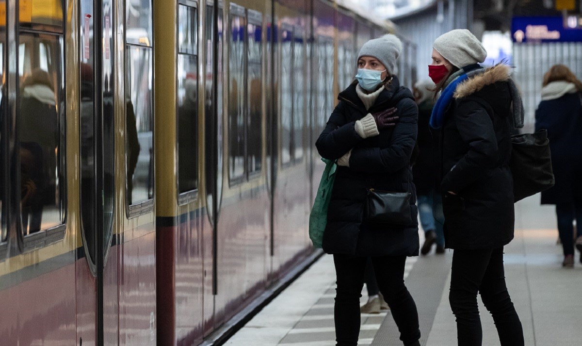 Što se događa u Njemačkoj? Blagi lockdown ne funkcionira, a Merkel ima još problema