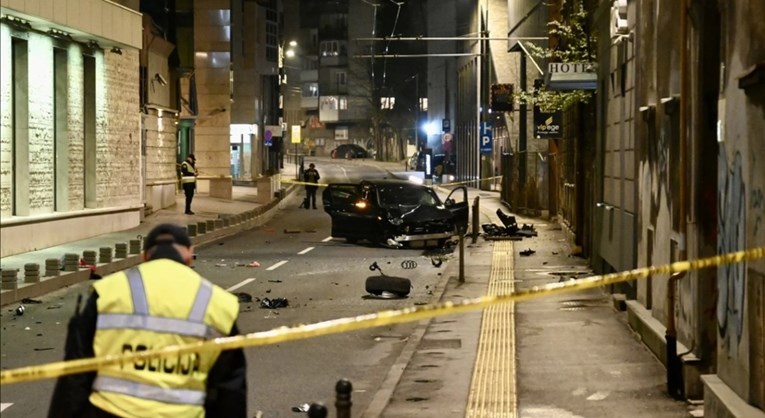 Sinoć nesreća u Sarajevu. Za volanom bio maloljetnik, četvero ljudi u bolnici