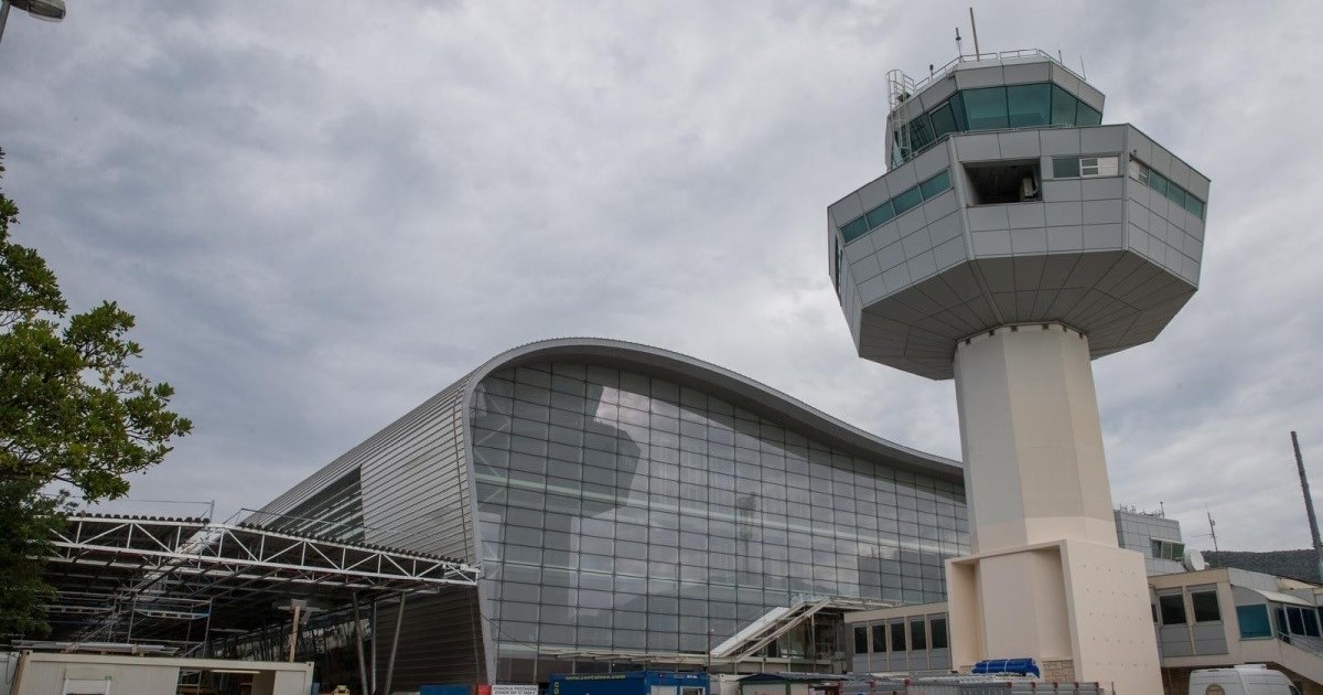 Avion slijetao na aerodrom u Dubrovniku, opasno mu se približio nečiji dron