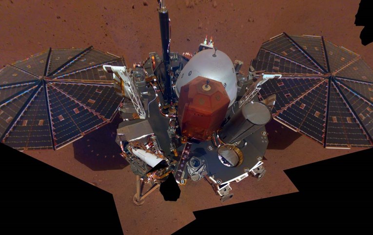Na Marsu otkrivene tajanstvene magnetske pulsacije, javljaju se samo u ponoć