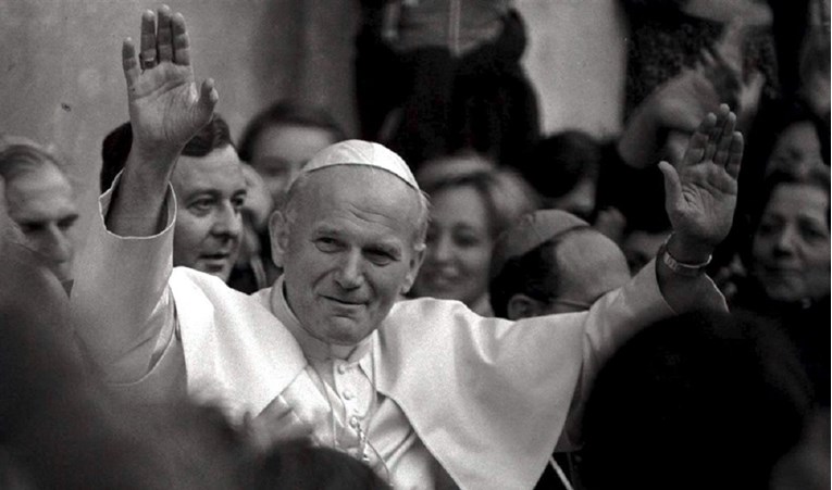 Papa Wojtyla zataškao zlostavljanje djece da izbjegne skandal, tvrdi poljski novinar
