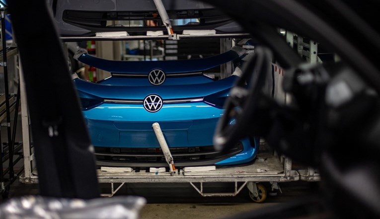 BMW, Mercedes i Volkswagen mole EU: Ne uvodite dodatne carine Kini