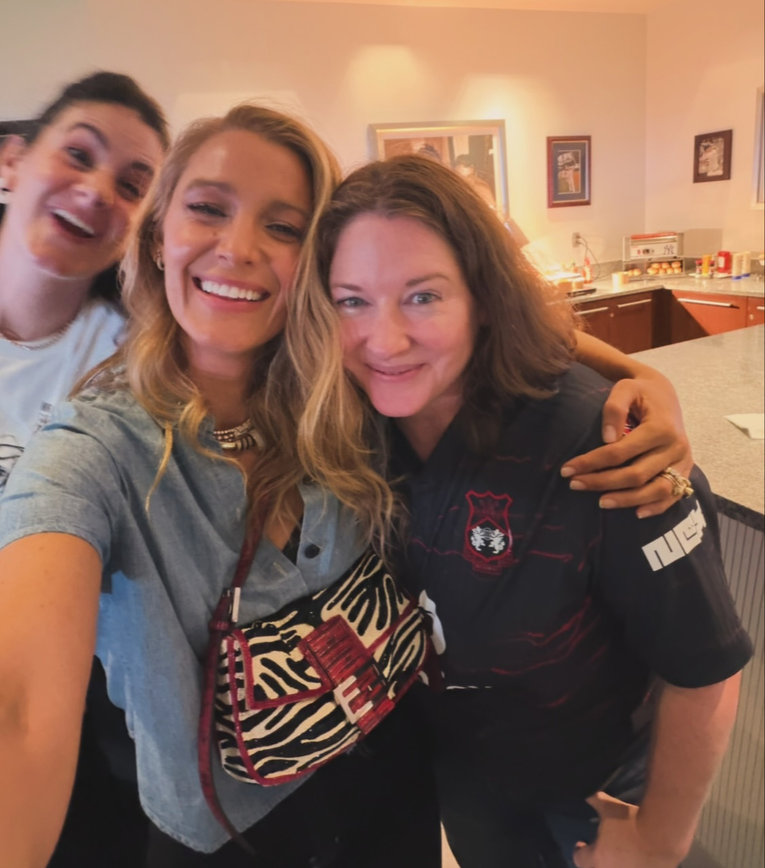 Blake Lively pratila utakmicu, pažnju ukrala njezina torbica