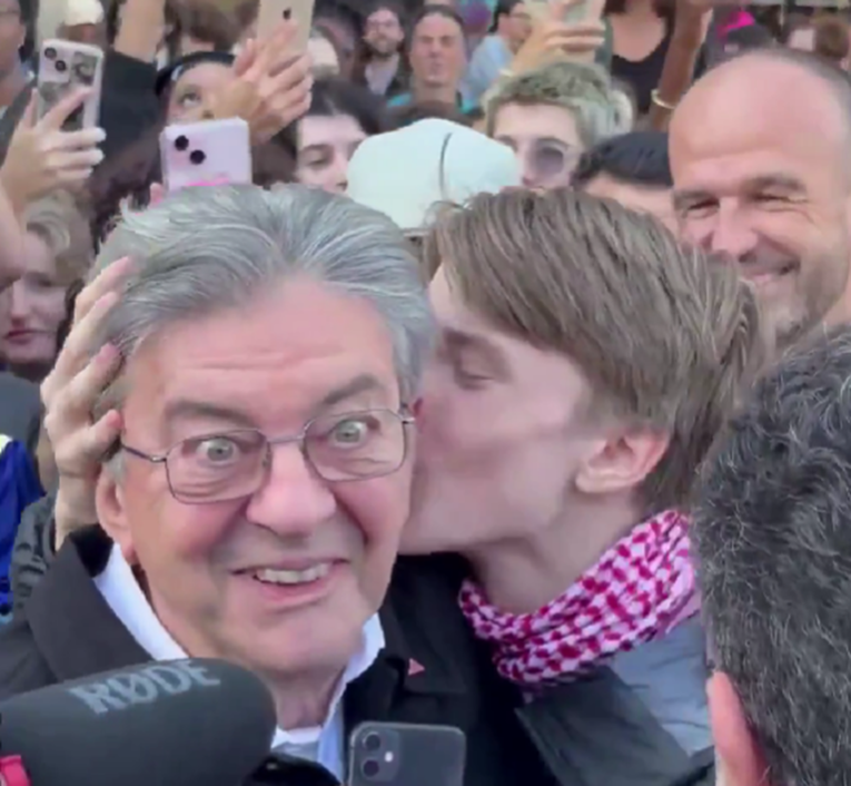 Tko je Elwan (17)? Ljubi šefa krajnje ljevice, postao je lice prosvjeda u Francuskoj